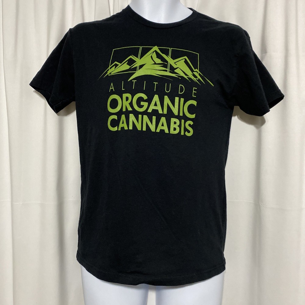 Altitude Organic Cannabis T-Shirt Mens Small Black Excellent Dispensary Graphic