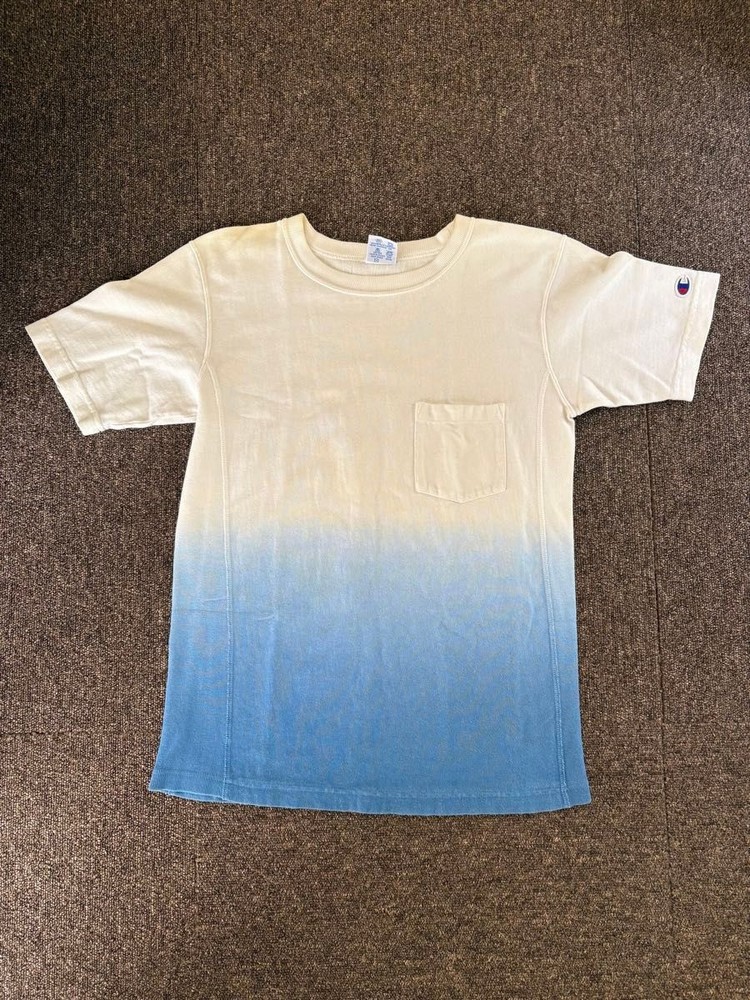 Rare 90s-00s Champion Reverse Weave Pocket T-Shirt Medium Dip-Dye Gradient