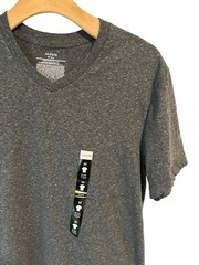 Alfani T Shirt Mens Medium Heather Gray V Neck Tee Short Sleeve Poly Cotton NWT