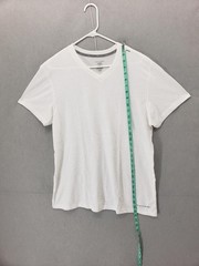 Tahari Shirt Mens XL White V Neck Lightweight Basic Tee Short Sleeve Summer Top