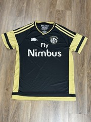 BoxLunch Exclusive Dragon Ball Z FLY NIMBUS Goku Soccer Jersey Size Medium
