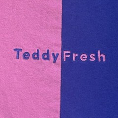 Teddy Fresh Color Block T Shirt Men’s Small – Pink Blue Crewneck Logo
