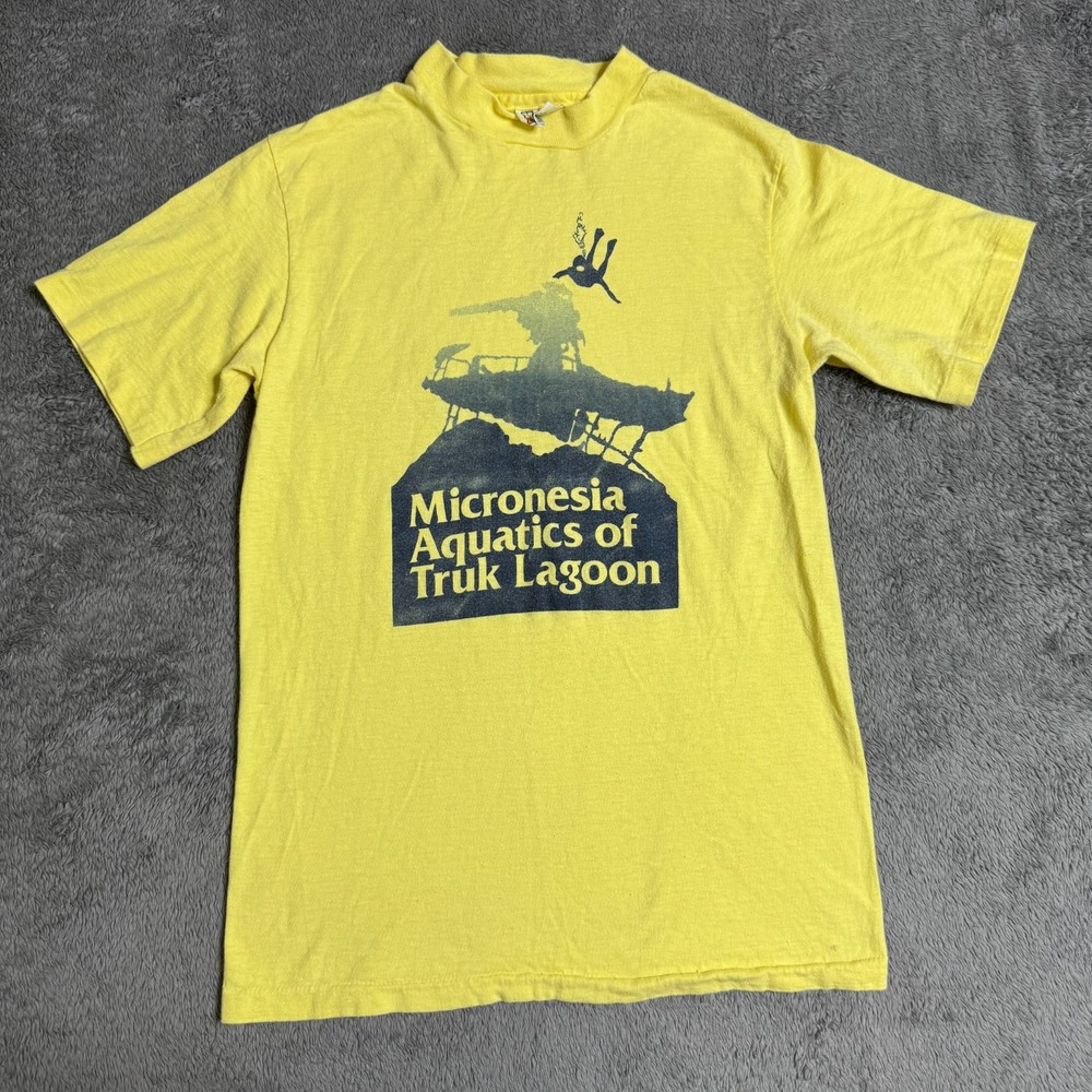 Vintage 70s Wreck Diving Shirt S Micronesia Aquatics of Truk Lagoon WW2 Ships