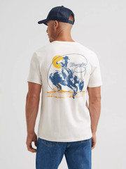 Wrangler Men’s Lassoing Cowboy Back Graphic T-Shirt – White 112372852