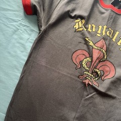 Vintage Lucky Brand T Shirt Knit Wear Gray And Red Royalty Short Sleeve Men’s XS