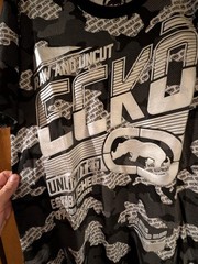 ecko unltd Raw and Uncut Black White and Silver Men’s Tshirt New w/ tag Medium