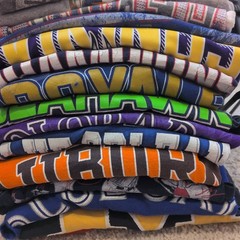 10 Sports T-Shirt Bundle MLB NFL NBA NHL Mixed Teams Sizes Tees Reseller Lot