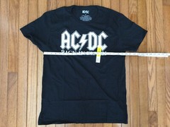 NEW AC/DC Men’s Back In Black T-shirt Tee Size Large