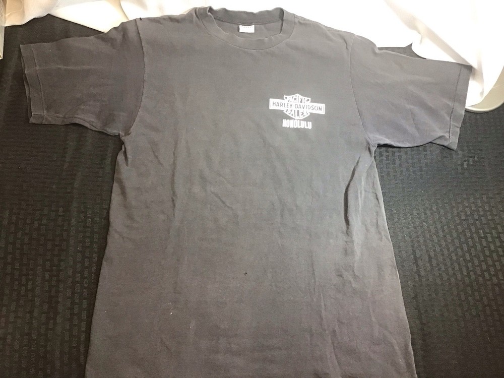 Vintage 90s Harley Davidson T-Shirt Pacific Honolulu Eagle Soars Med.