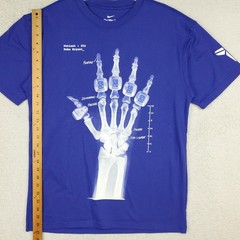 NWT Nike Kobe Bryant X Ray Broken Not Beaten T Shirt Mens S Loose Short Sleeve
