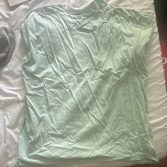 Supreme Logo Graphic T-Shirt Green Men’s XL Cotton Knit Preshrunk Crew Neck