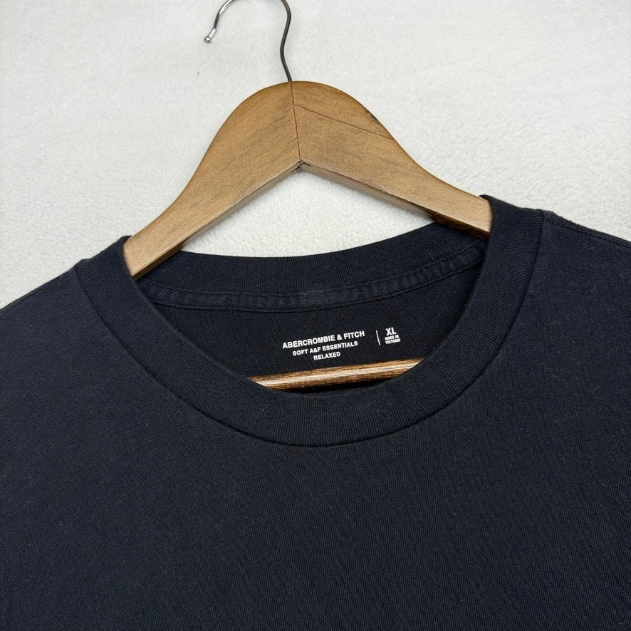 Abercrombie Fitch Shirt Men’s XL Black Soft A&F Essentials Relaxed Blank Crew