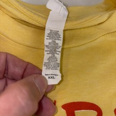 The B-52s Men’s Size XXL Farewell Tour 2022 Album Cover Tee T-Shirt Yellow