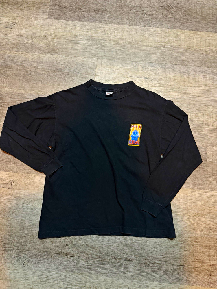 1990 Nike Air Jordan 23 Michael Jordan Black Long Sleeve Crew Neck T-Shirt Men S