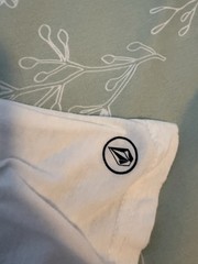 Volcom Lot of 2 Men’s White Solid Logo Crew Neck Short Sleeve T-Shirt L