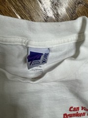 Vintage Single Stitch Can You Find Drunken Waldo Size XL