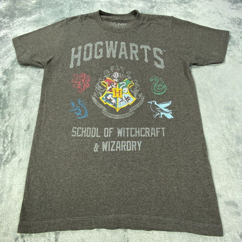 Harry Potter Hogwarts Shirt Small Gray School Of Witch Graphic Tee Wizarding