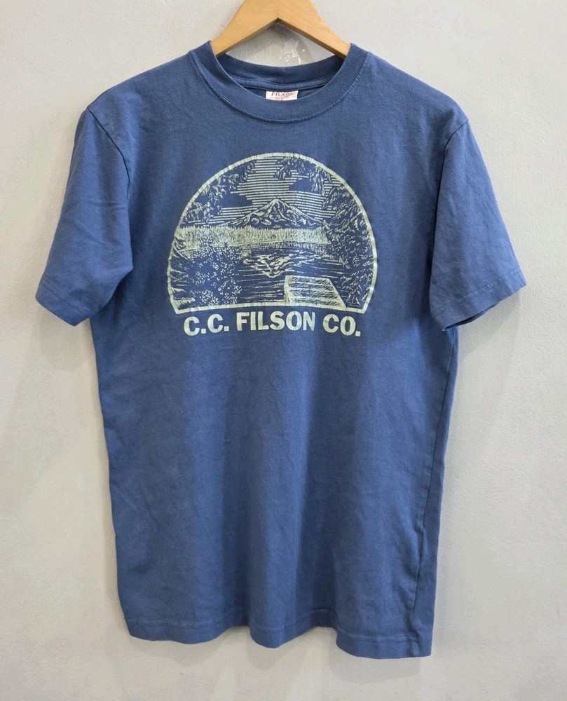 C.C. Filson Graphic Tee Shirt Blue Knit Hiking Mountain Fishing Men’s Size Small