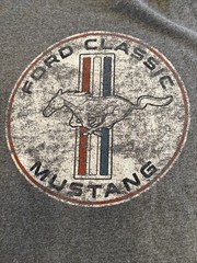 Men’s Ford Classic Mustang Officially Licensed Size XL Vintage Look T-shirt