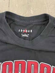 Jordan Men’s XL Jumpman Logo Graphic T-Shirt Red Black Standard Fit