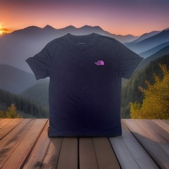 The North Face Mens Short Sleeve purple Graphic Winter Mountain print. Sz xs