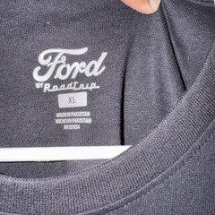 Ford Road Trip T-Shirt Mens XL Black Retro Santa Monica Mustang Fever Graphic