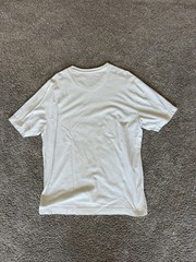 Tommy Bahama Jeans Men’s Modern Fit V-Neck Short Sleeve Cotton Knit Tee L