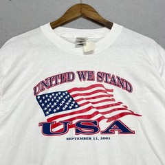 Vintage 2001 United We Stand 9/11 Memorial T-Shirt Fruit of the Loom White Large