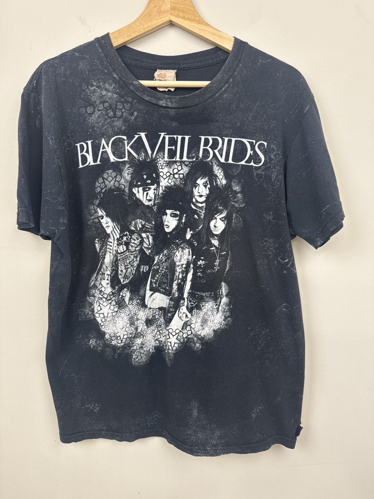 Vintage Black Veil Brides Y2K Rare Bay Island Emo Band Rock Graphic Tee Shirt Lg