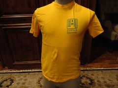 Vintage 90’s Gold Hanes Topaz Reunion Cotton T-shirt Fits Adult S RARE Nice