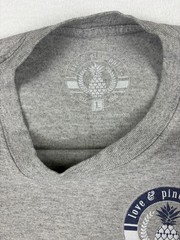 VINTAGE LOVE & PINEAPPLES T SHIRT L LARGE GREY GAMEDAYS FOOTBALL CLASSIC SPORTS