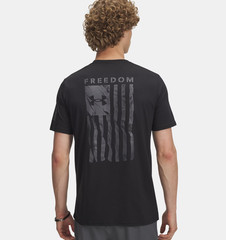 Under Armour Men’s Freedom Flag T-Shirt Size: Large -Black – 6004096-002