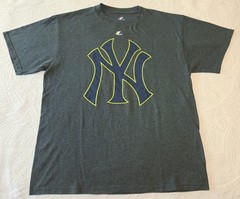 Majestic New York Yankees Gray T-shirt Size Large Neon Border Logo