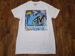 NWOT MTV Music Television White Graffiti Style Tshirt Size Medium
