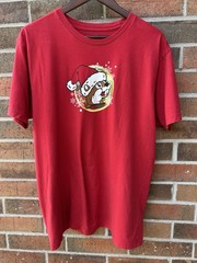 BUC-EE’S CHRISTMAS 2023 Americana Tee Shirt Red Sz Lg Holiday Festive Beaver