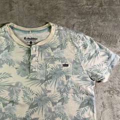 Chubbies Tropical Floral Henley Pocket T-Shirt Mens Medium Blue Cream