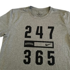 Nike Dri Fit Men’s Size L 247 Romania 365 Short Sleeve Crew Neck T-Shirt