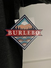 Burlebo Outdoors Men’s Camo Deer Arrowhead T-Shirt Size XL NWT Dark Grey