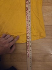 Russell Athletic 1976 Track & Field Classic Graphic Yellow Men’s M Crew Neck Tee
