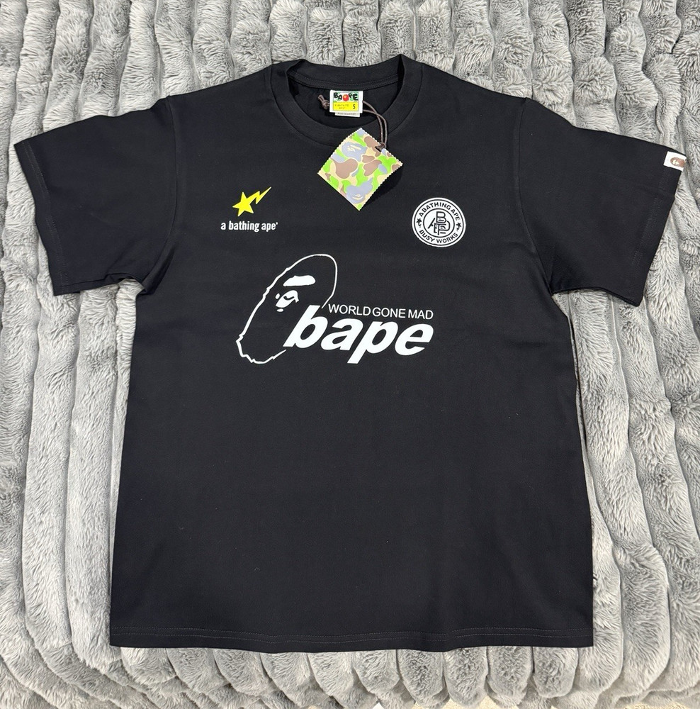 A Bathing Ape BAPE Black Ape Head Logo Graphic Crew Neck T-Shirt Men’s S