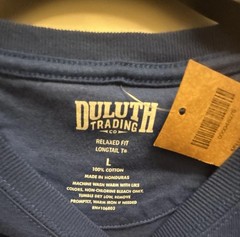 NWT Duluth Trading Co Longtail T Shirt Large Navy Blue Relaxed Fit Pocket Tee