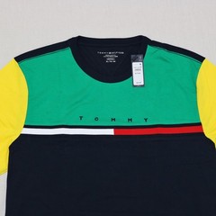 Tommy Hilfiger Men Colorblock short sleeves T-shirt size L, XL, 2XL new with tag