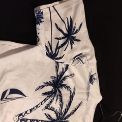 Men’s XL White/Blue Beach Tropical Sailboat Palm Tree Graphic Crewneck Tee