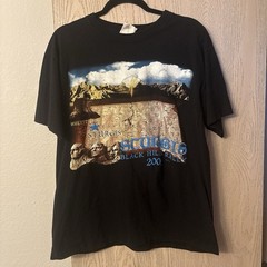 Sport Attack Sturgis 2002 Black Hills Rally Double-Sided Cotton Tee L