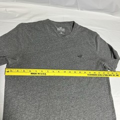 Hollister Must Have Collection T-shirt Men M Gray Logo