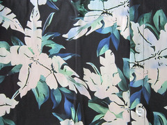 Hawaiian Shirt Mens Size L Blue White Black Flowers NEW / UNUSED