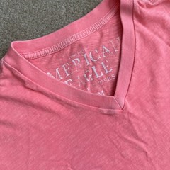 American Eagle T-Shirt Mens Medium Bright Neon Pink Coral Logo Cotton Eagle Logo
