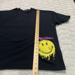 Smiley World Mens Size Medium T-Shirt Black Yellow Graffiti Drip Face Oversized