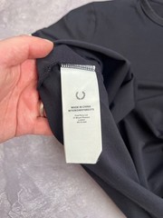 Fred Perry T Shirt Mens Medium Black Cotton Embroidered Logo Striped Ringer Cuff