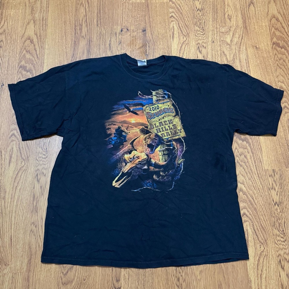 2010 Sturgis Black Hills Motorcycle Rally Vintage Graphic T-Shirt